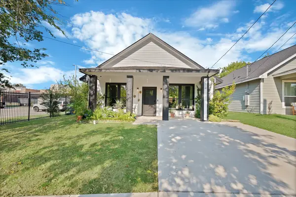 2214 Gordon Street, Greenville, TX 75401