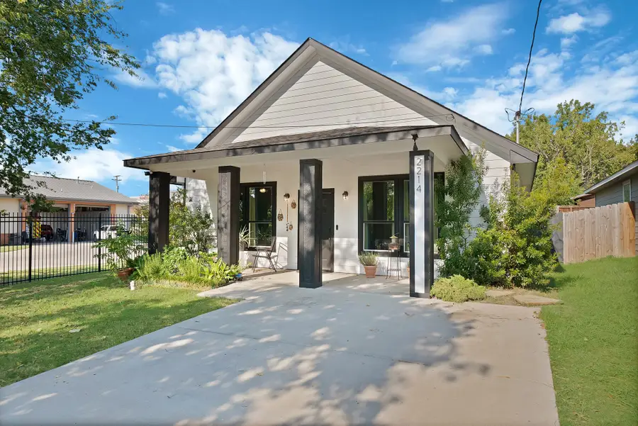 2214 Gordon Street, Greenville, TX 75401 - #2