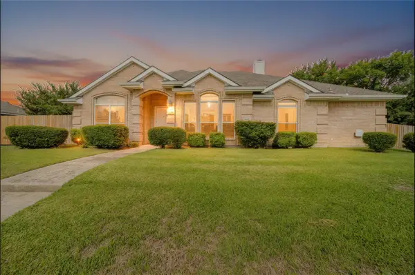 8113 Evening Star Drive, Rowlett, TX 75089