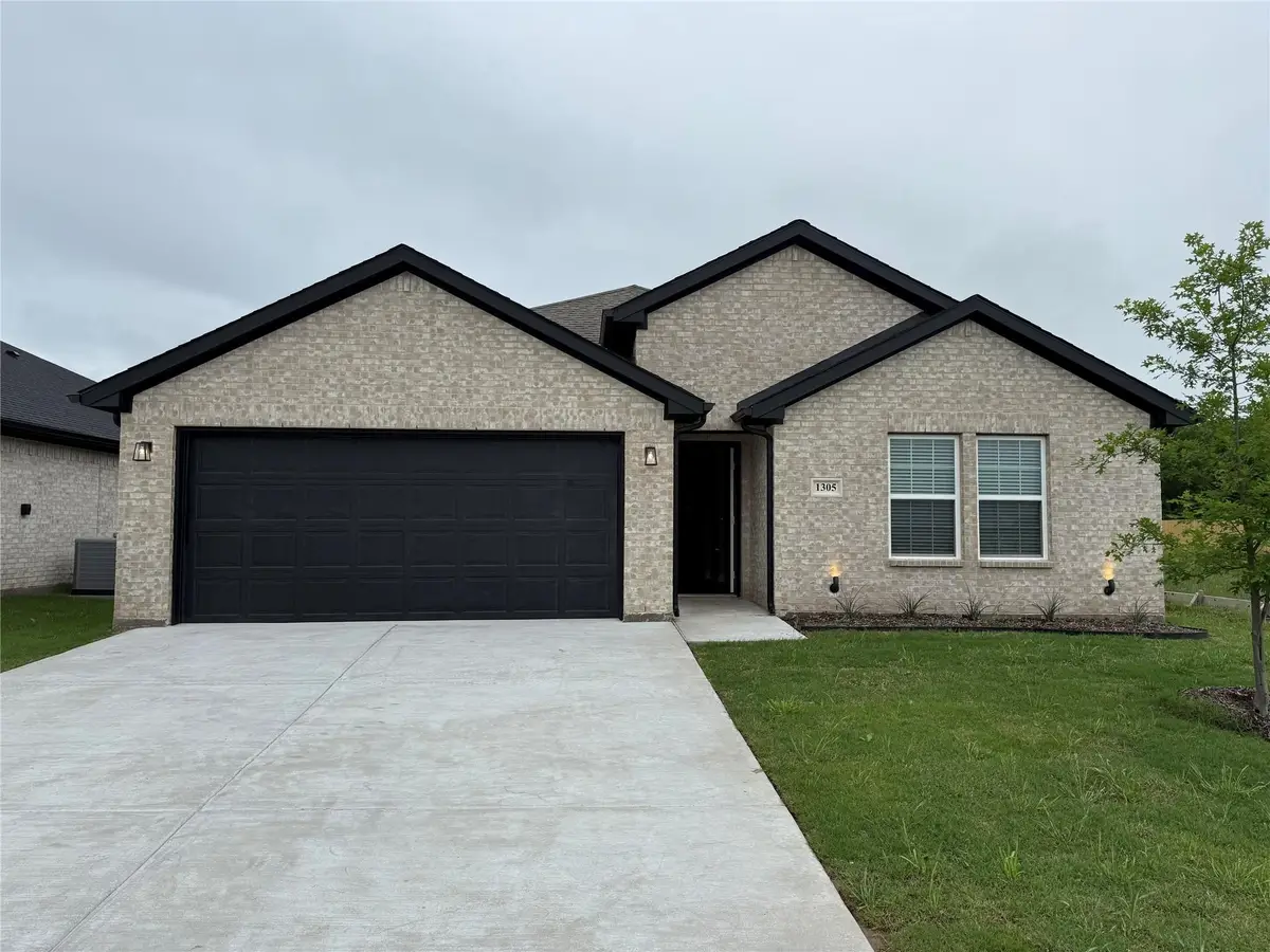 1305 Brad Kellar Drive, Greenville, TX 75402 - #1