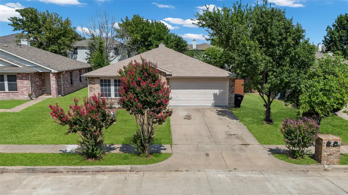 5132 Bedfordshire Drive, Fort Worth, TX 76135 - #1