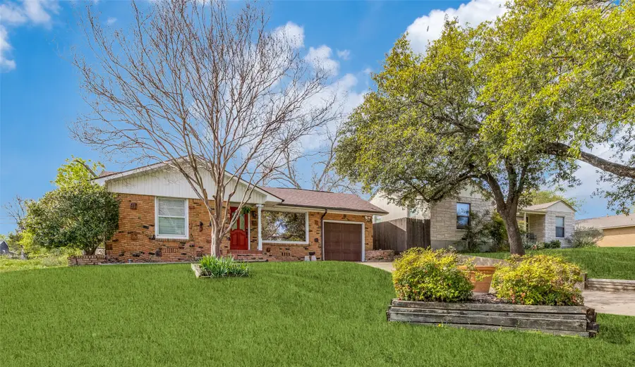 4633 Diaz Avenue, Fort Worth, TX 76107 - #3