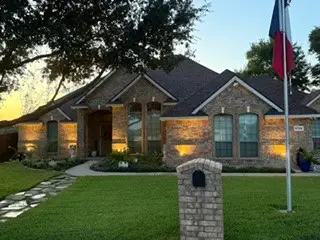 8716 Hidden Cove Court, Fort Worth, TX 76179