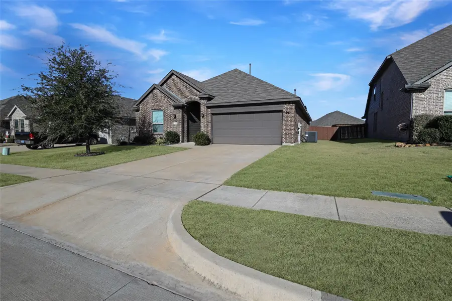 512 Mccoy Drive, Van Alstyne, TX 75495 - #3
