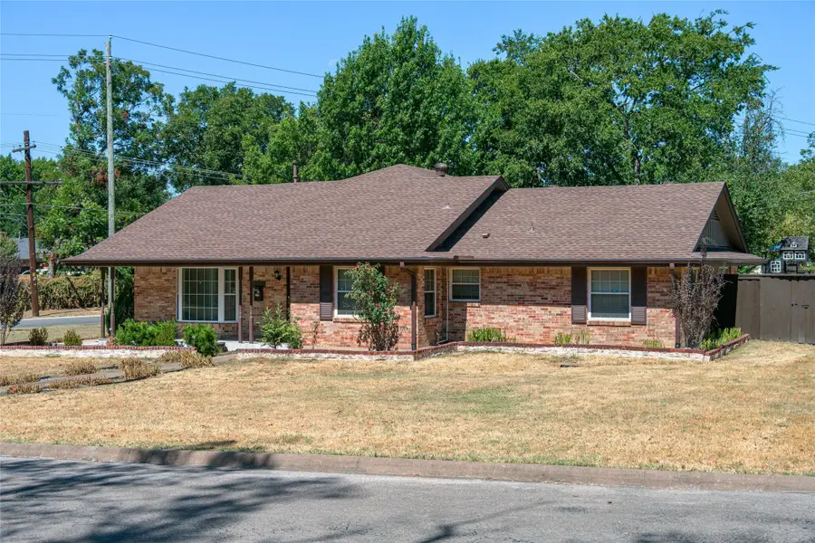 1423 W Shields Drive, Sherman, TX 75092 - #2