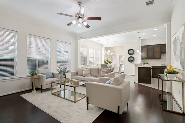 1046 Lone Ivory Trail, Arlington, TX 76005