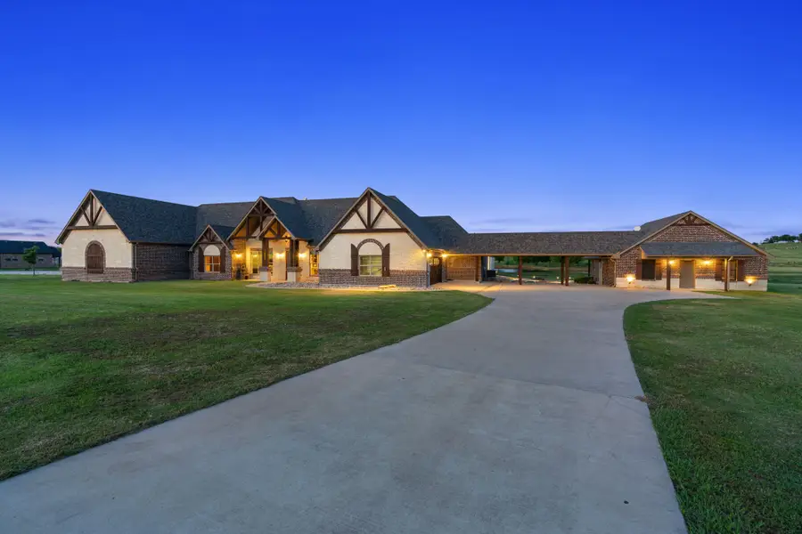 12190 Marion Road, Sanger, TX 76266 - #2