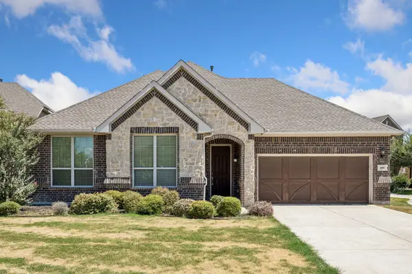 609 Morning Glory Lane, Mansfield, TX 76063