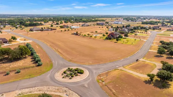 102 Camino Del Rancho, Lorena, TX 76655