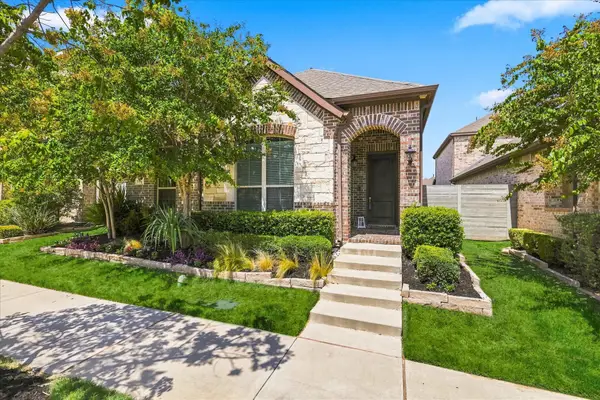 904 Boardwalk Way, Argyle, TX 76226