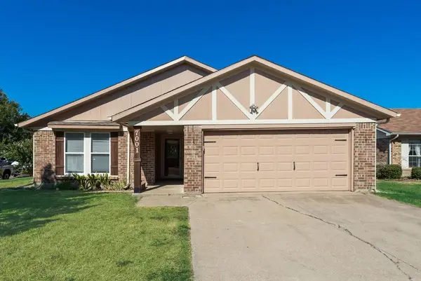 7001 Rose Lea Court, Fort Worth, TX 76137