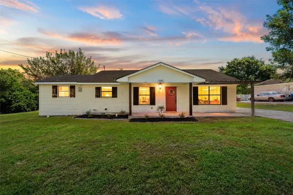 119 Castleman Circle, Hewitt, TX 76643