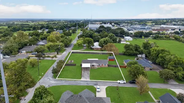 1010 Maple Street, Farmersville, TX 75442