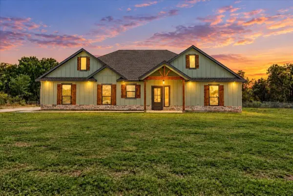 785 Palmito Ranch Rd, Corsicana, TX 75110
