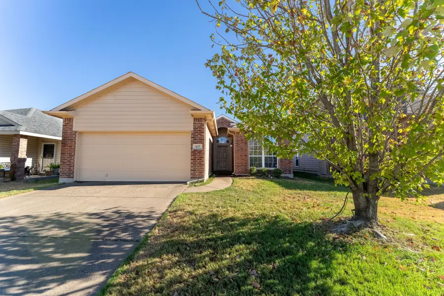 857 Rio Bravo Drive, Fort Worth, TX 76052 - #3