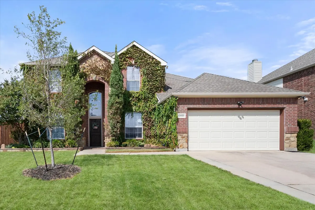 13801 Hunter Jake Drive, Fort Worth, TX 76052 - #1