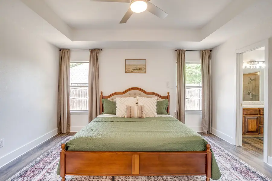 6824 Ridgewood Drive, North Richland Hills, TX 76182 - #3