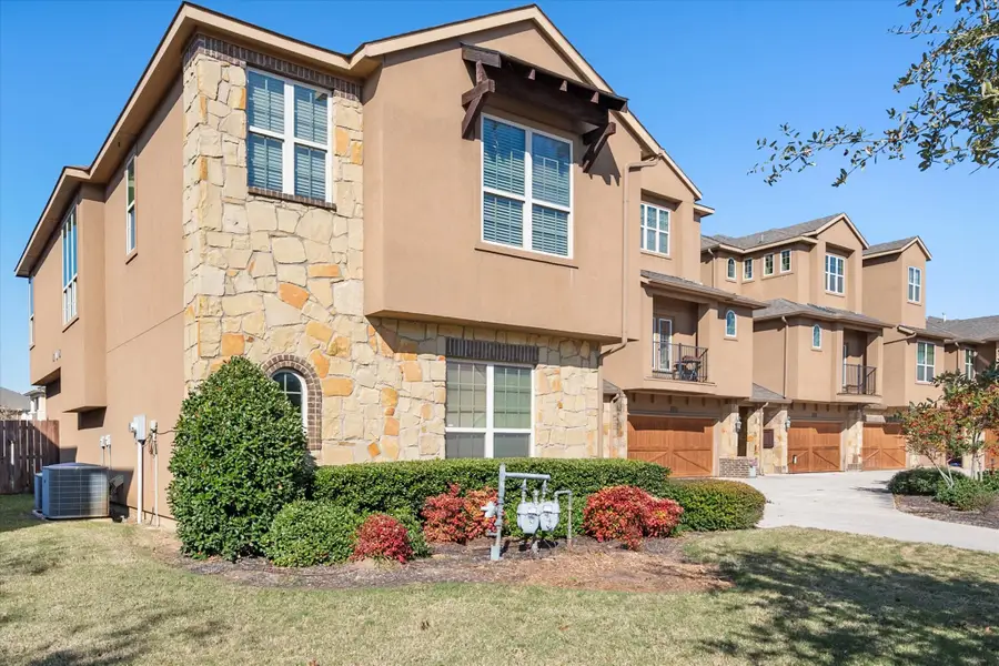 2630 Villa Di Lago #6, Grand Prairie, TX 75054 - #2