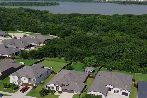 628 Lake Cove Drive, Little Elm, TX 75068