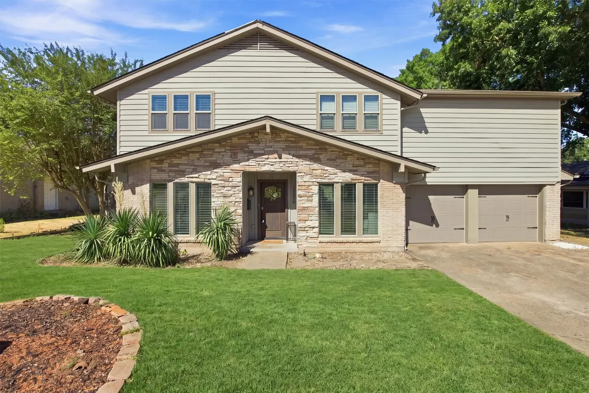 12235 Treeview Lane, Farmers Branch, TX 75234 - #1