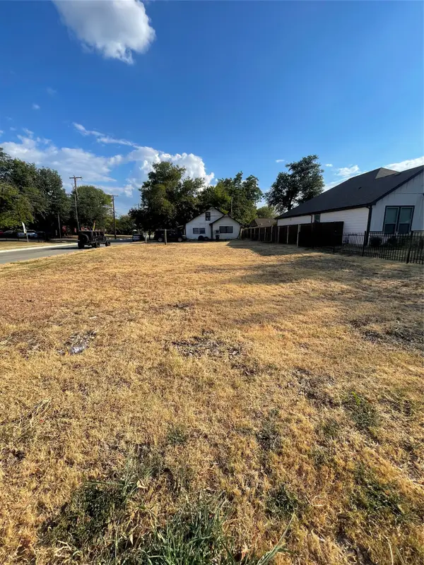 516 S Edgewood Terrace, Fort Worth, TX 76103