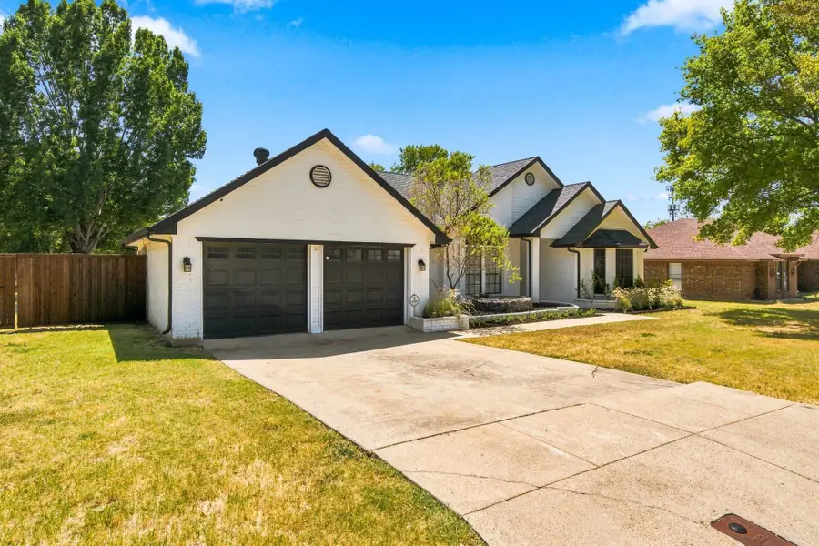 3808 Chestnut Street, Fort Worth, TX 76137 - #3