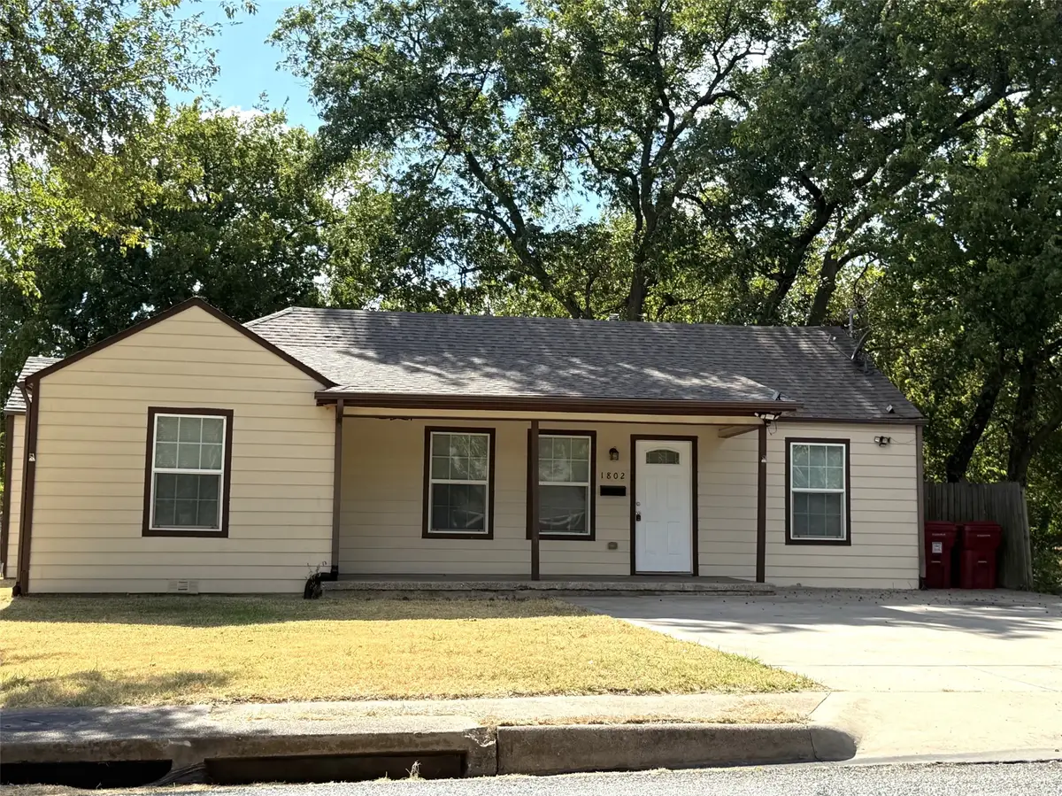 1802 N Woods Street, Sherman, TX 75092 - #1