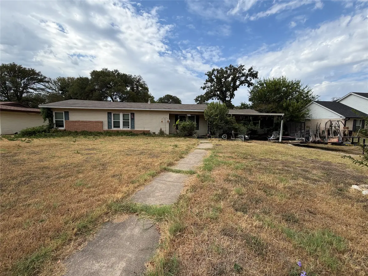 4218 Idylwood Lane, Waco, TX 76705 - #1
