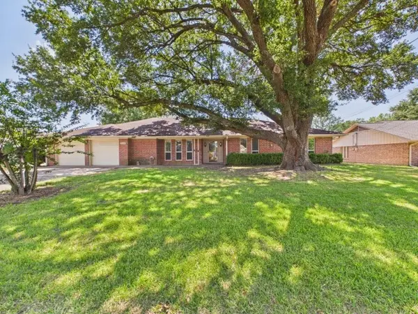 518 Ridgeway Lane, Chandler, TX 75758