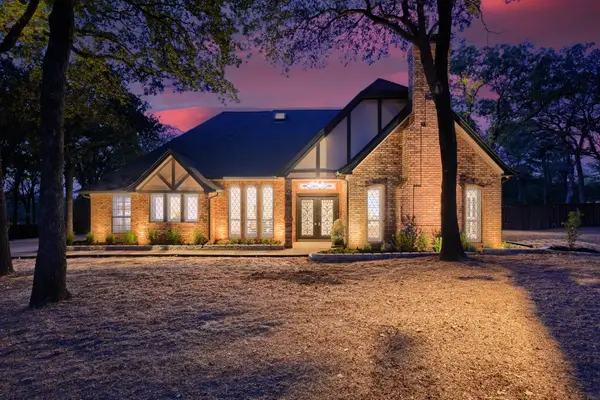 1022 Alamo Drive, Southlake, TX 76092