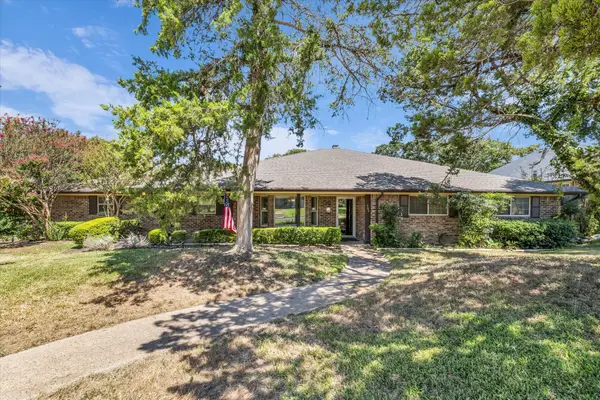 705 Poage Drive, Woodway, TX 76712
