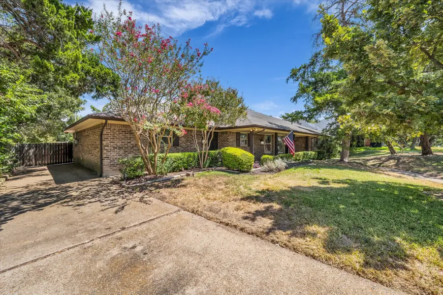 705 Poage Drive, Woodway, TX 76712 - #2