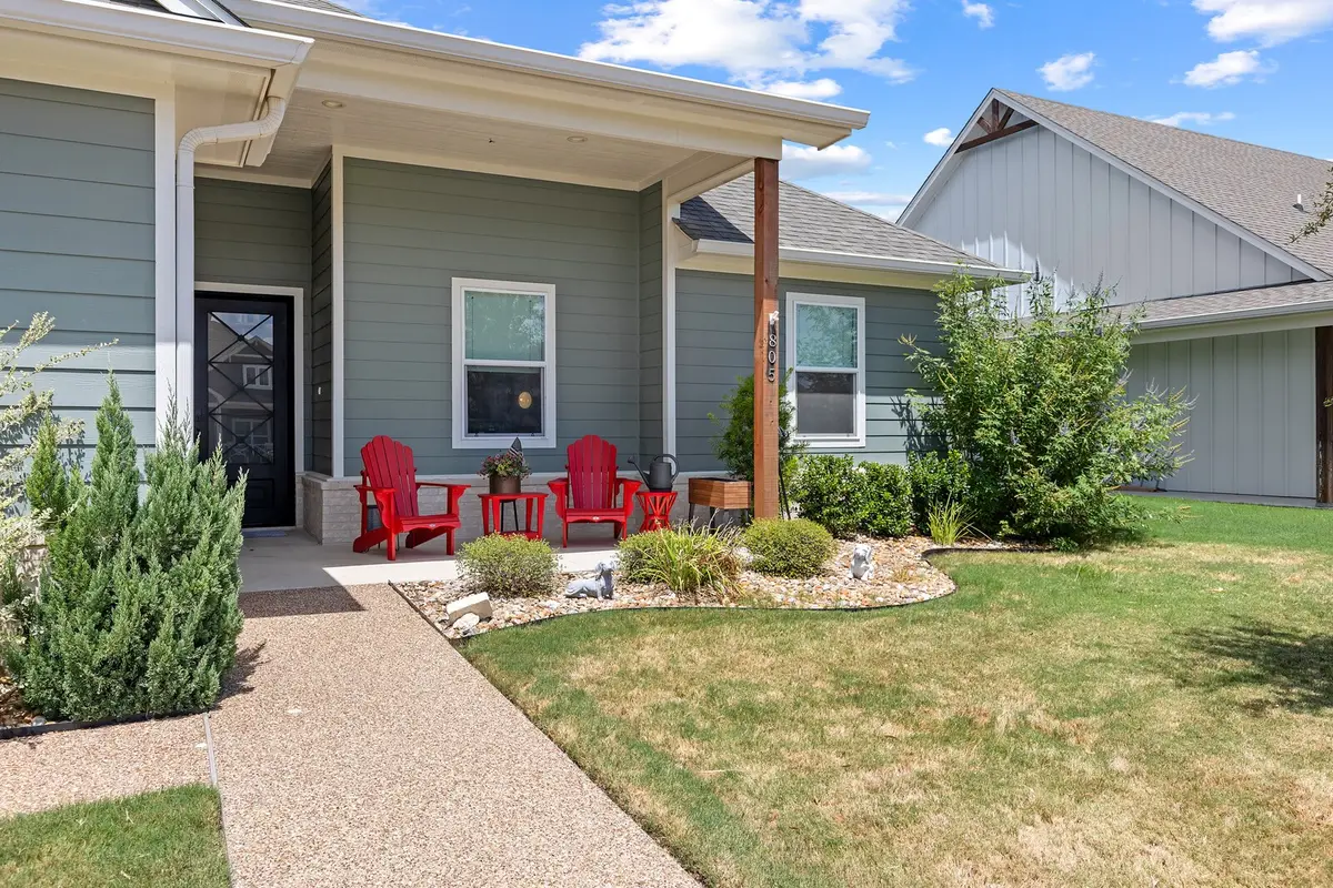 805 Forward Pass Drive, Hewitt, TX 76643 - #1