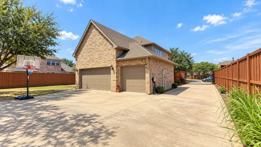 730 Rosewood Drive, Murphy, TX 75094 - #2