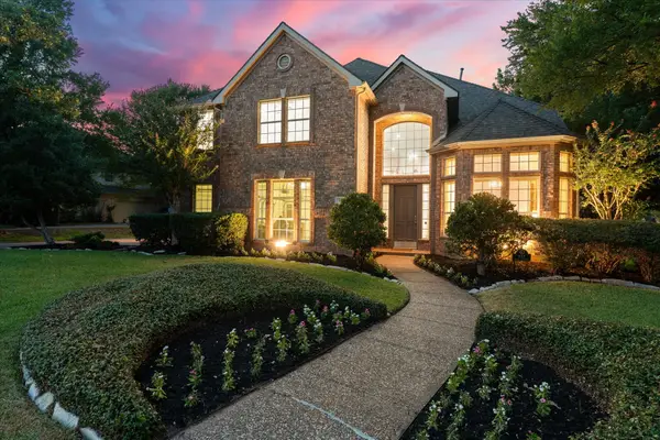 815 Forest Lakes Drive, Keller, TX 76248