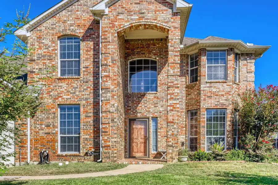 5828 Ivy Glen Drive, Grand Prairie, TX 75052 - #2
