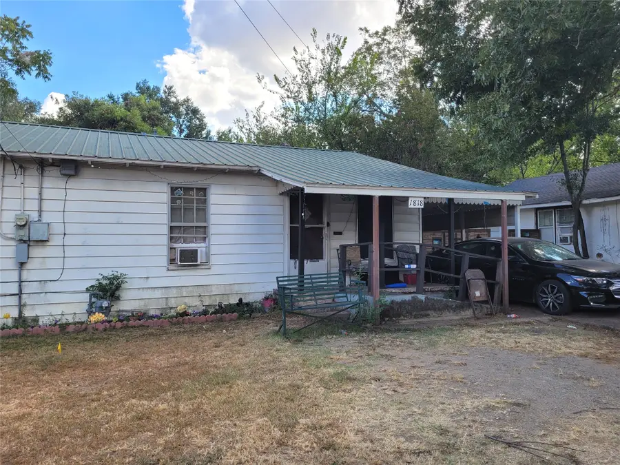 1818 E Booth, Paris, TX 75460 - #2
