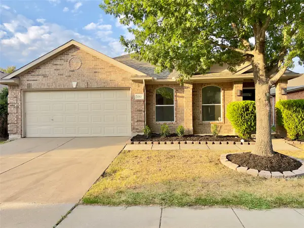 1713 Heron Drive, Aubrey, TX 76227