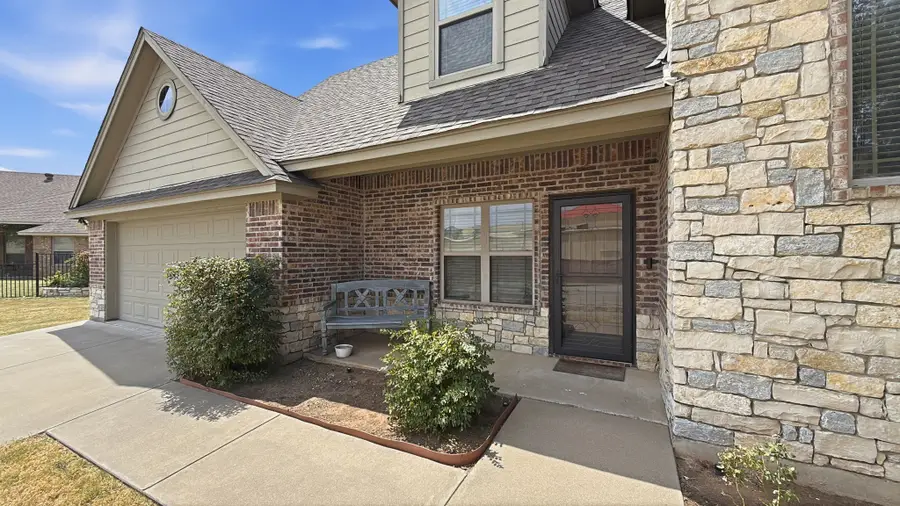 1306 Lauren Lane, Granbury, TX 76048 - #2