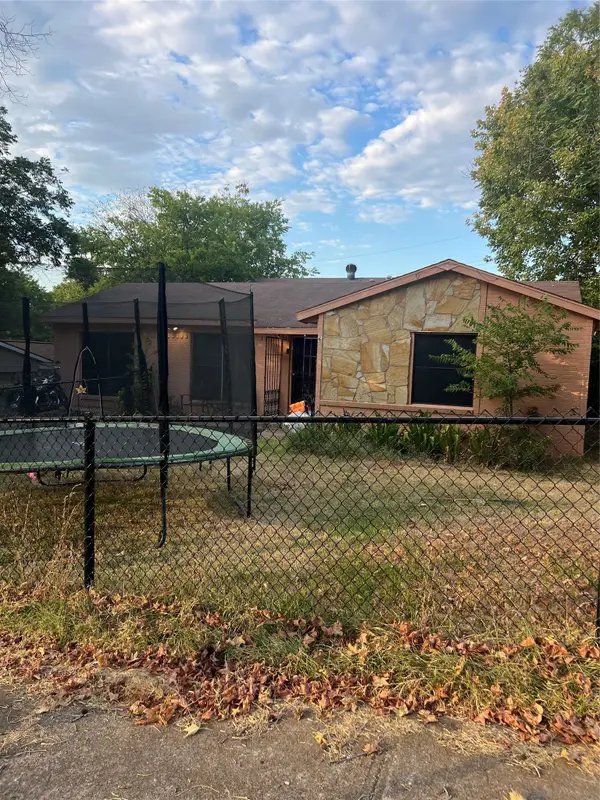 6057 Park Manor Drive, Dallas, TX 75241