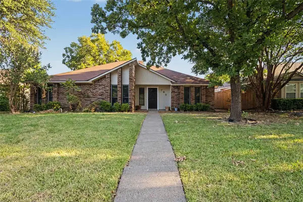 708 Whitewing Drive, Mesquite, TX 75150