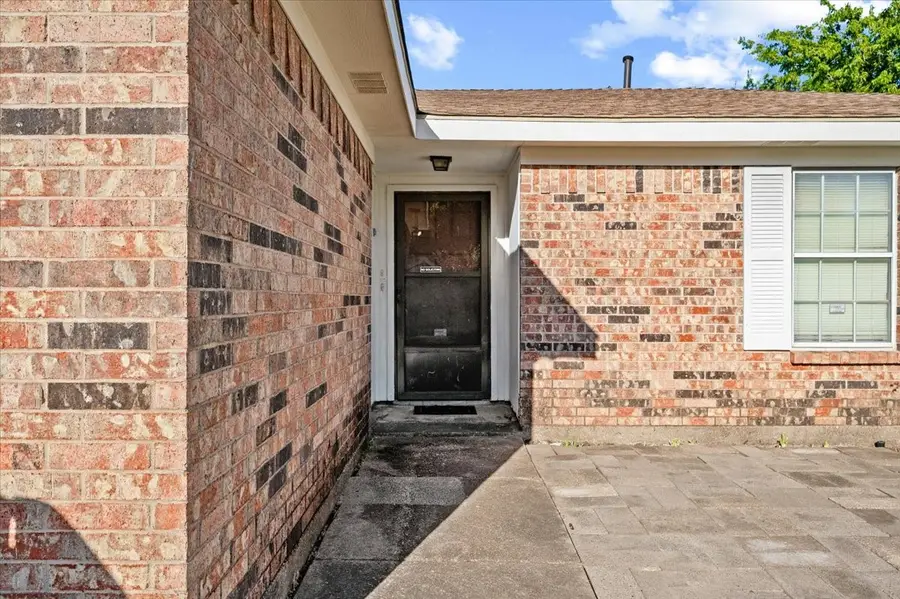 3610 Hummingbird Drive, Grand Prairie, TX 75052 - #2
