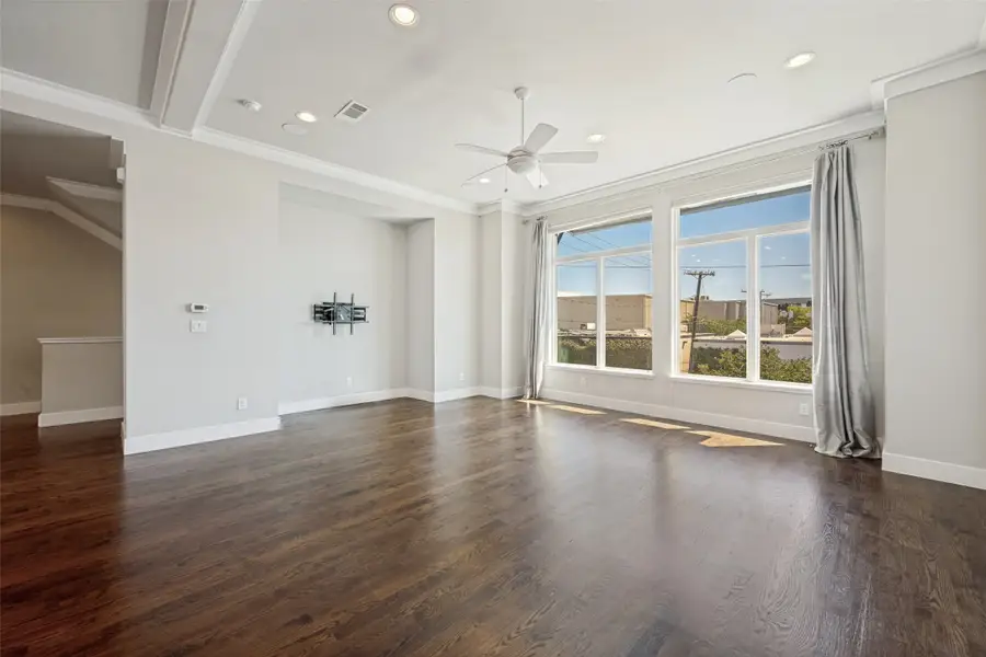 212 Foch Street, Fort Worth, TX 76107 - #3