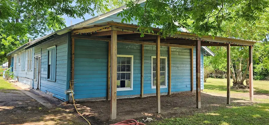 812 N Waldrip Street, Grand Saline, TX 75140 - #3