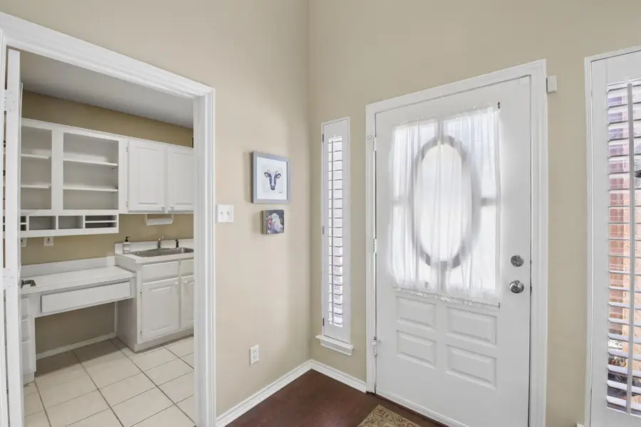 6615 Waterwood Circle, Benbrook, TX 76132 - #3