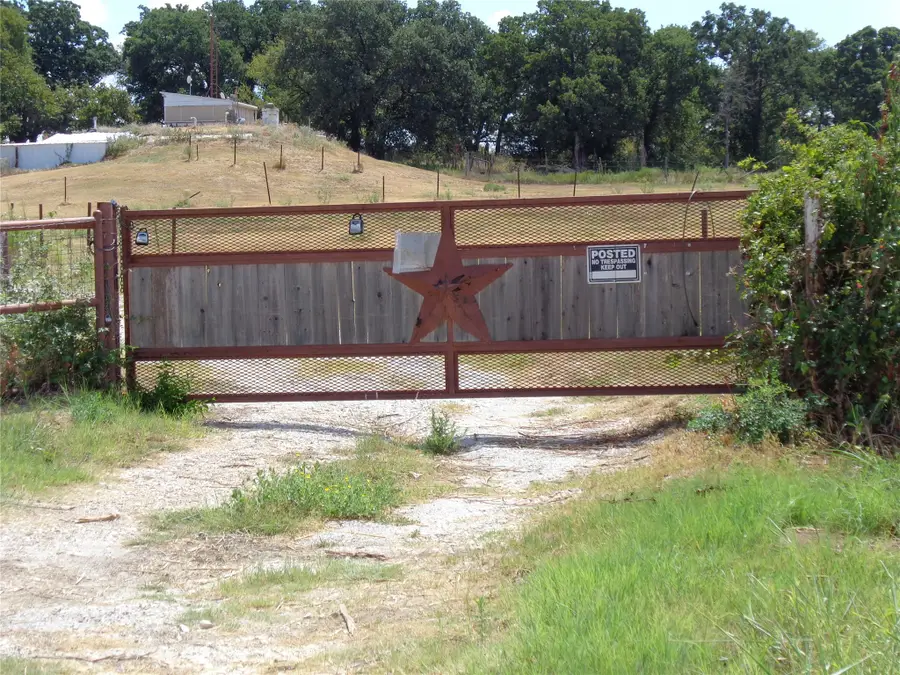212 Private Road 114, Covington, TX 76636 - #2