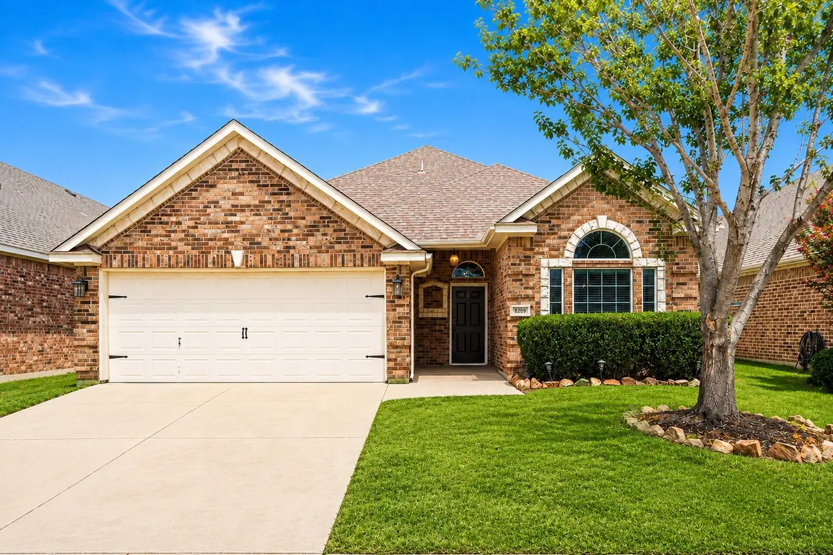 8209 Trinity Vista Trail, Fort Worth, TX 76053 - #1