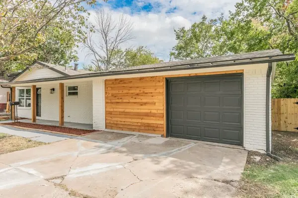 5012 Roxie Street, Haltom City, TX 76117