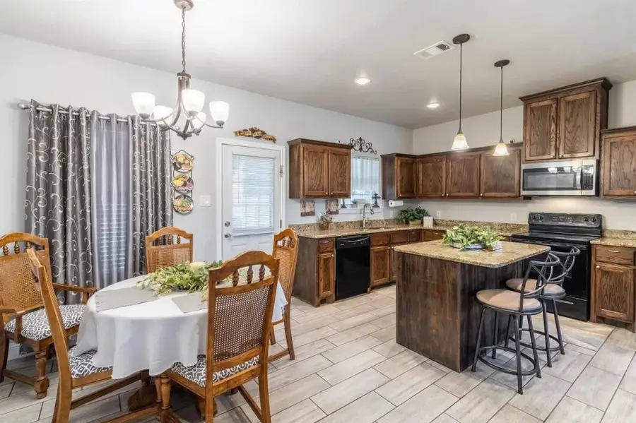 4812 Jefferson Street, Greenville, TX 75401 - #3