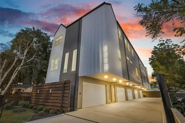 2210 Shea Road #102, Dallas, TX 75235